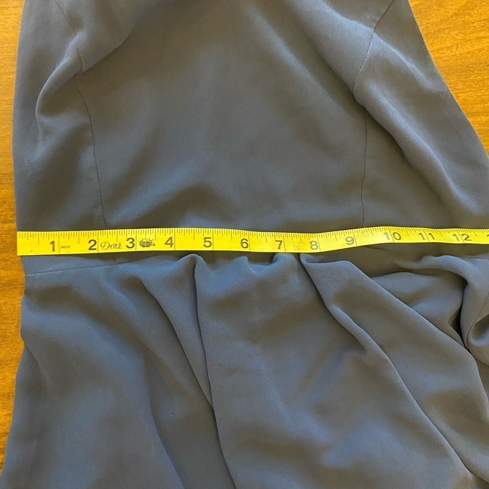 ✨ Lulus Navy Blue Halter Maxi Dress – Flowy & Elegant | Size Small ✨ - Picture 8 of 8